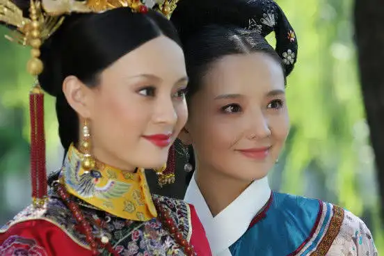 甄嬛传两人同时出演掌事宫女,一人热度不减,另一人却无戏可拍