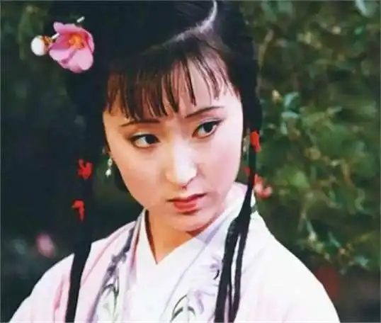 北京日报痛批电影红楼梦,陈晓旭当年的话,终于有人信了