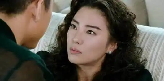 张雨绮获最佳女配角奖,网友不关心演技更在乎她的颜值和身材