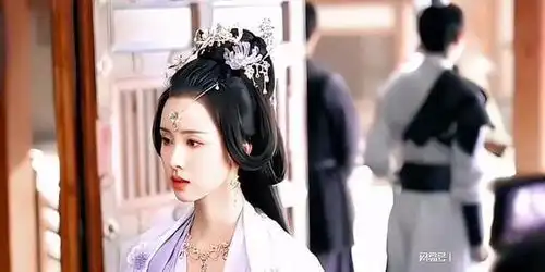 长月烬明开播大爆,躲过叶冰裳大婚造型,没逃开官方新剧照