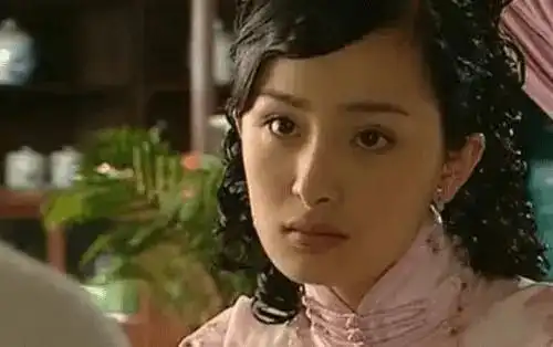 杨幂不遗余力让他重新翻红,只因曾星路黯淡时,得到他的帮助