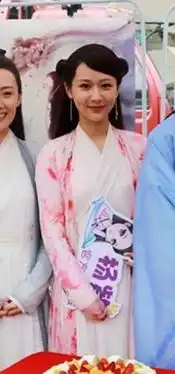 杨紫挑战赵雅芝的白素贞网友却吐槽其像哪吒
