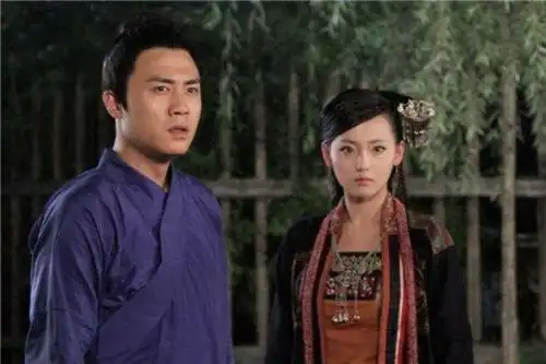 出道被琼瑶捧红,同居杜淳7年,嫁巨贾生子险死,今成温暖中的她
