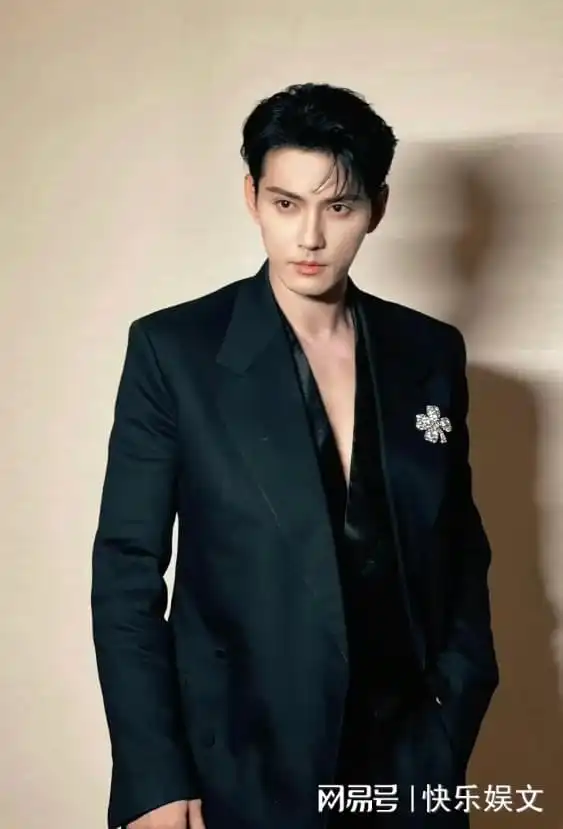 徐正溪官宣退圈后复出网友怒斥才退圈6个月,你就别官宣了
