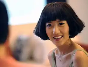 酷爸俏妈曝高露剧照演绎都市摩登女郎
