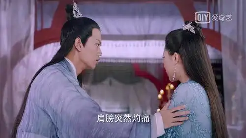 天乩许宣想亲白夭夭结果被拒绝,傲娇的任嘉伦生气了,都怪妖帝