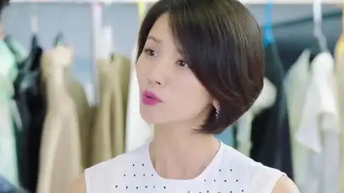 倾城时光老总为击败总裁接近女强人,万万没想到,自己爱上人家