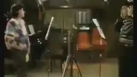 83版射雕英雄传主题曲铁血丹心,罗文和甄妮合唱歌曲,永远的经典