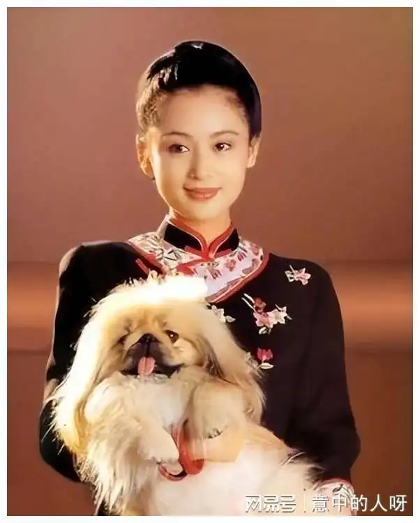 陈红年轻时有多美,儿子想按妈妈标准找对象,网友你只能打光棍
