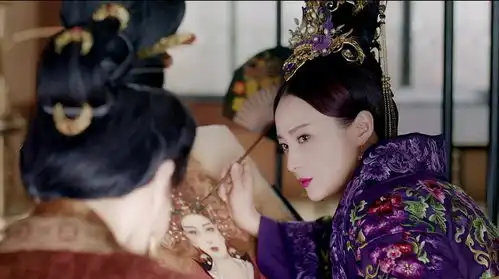 不觉得蒋勤勤的南枯皇后比银容美
