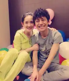 他宠谢娜20年,随手送的礼物都是豪车,自己却多年开一辆平价车