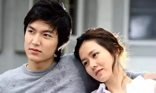 让男人想娶回家的女人,身上都有这四种特质,错不了
