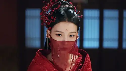 不得不称赞,孙怡红衣造型太美了,孙怡古装造型如此美艳
