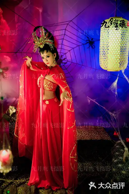 九月鹰飞古装摄影工作室