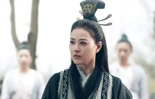 周海媚忆周芷若拍摄时觉得骷髅道具逼真拍完才得知是真骨
