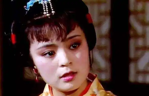 87版红楼梦32年前演员旧照曝光,青涩模样引发网友回忆