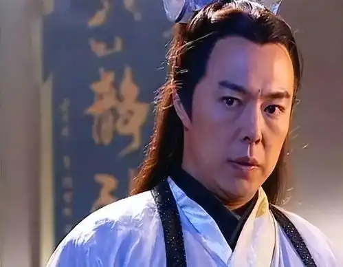 3版杨逍张铁林,林雨申,孙兴谁油腻谁更易令女子倾倒
