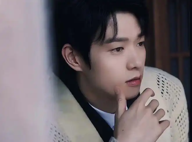 魏大勋影视剧演技与音乐才华的交融
