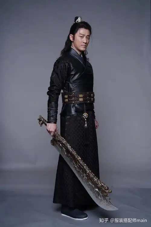 新倚天屠龙记官宣,文咏珊演赵敏英气,周芷若红衣红唇撩人
