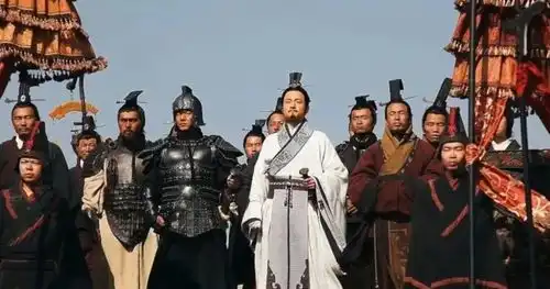 一代名将廉颇,晚年为何客死他乡廉颇到底做错了什么

