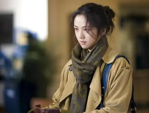 汤唯古装造型惹争议,被批老气,选择合适的造型很重要