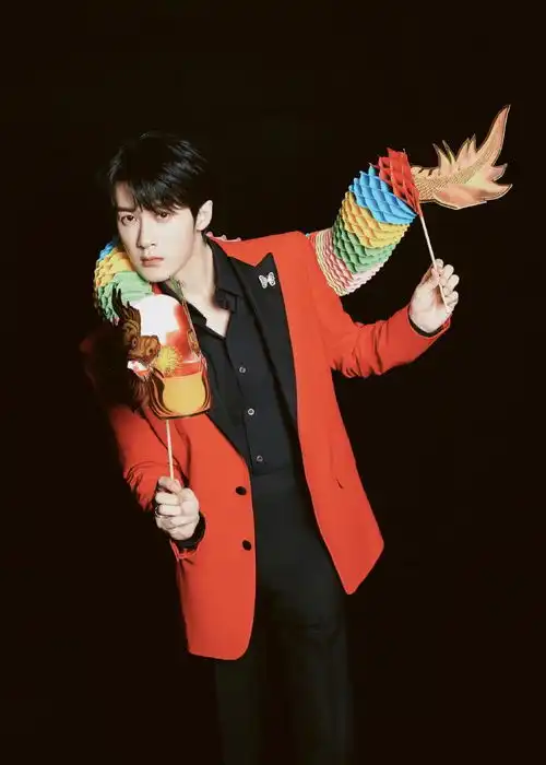 明星最新贺岁照,成毅杨洋刘宇宁檀健次杨紫张新成等惊艳眼球