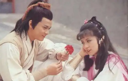 她是最经典的黄蓉,成为一代人的美好回忆,却在正红时结束生命