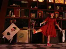 明日开票丨爱丽丝梦游仙境还有匹诺曹那些从枕边故事变成现实的童话主角们
