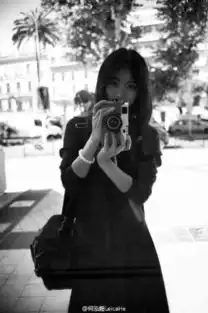 上热搜的何泓姗不仅长得美,还有一双发现美的眼睛