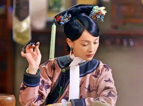 如懿传见面会未修图周迅造型像个喇叭,辛芷蕾得罪造型师