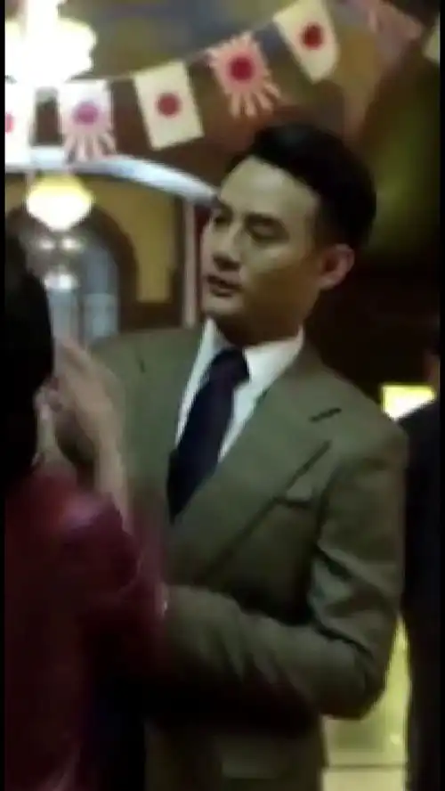 孩子妈妈找孩子,没想到竟在这个人手里,网友还好不是坏人