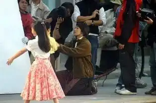 当年功夫里的小孩如今成这样,周星驰眼光毒啊
