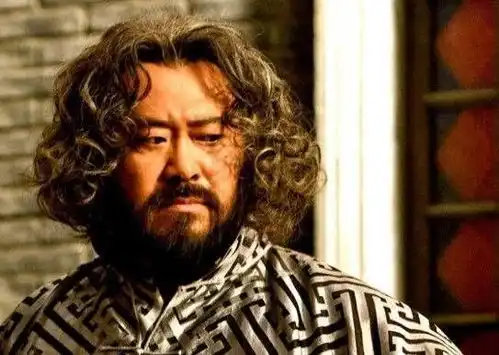 长得帅又专情,娶高中同学26年越来越恩爱,现51岁成人生赢家