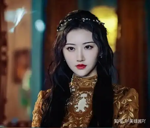 景甜的双眼皮到底是哪个医生修复的