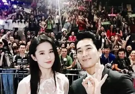 宋承宪首谈与刘亦菲分手原因,这8个字最致命网友幸亏分的早
