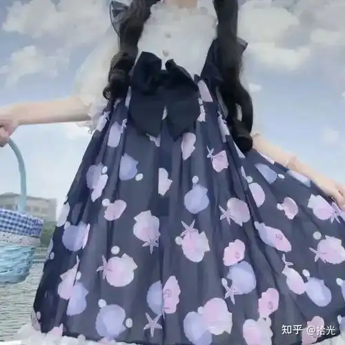 洛丽塔头像洛丽塔图片头像女生头像粉色洛丽塔下半身洛丽塔裙子图片大全
