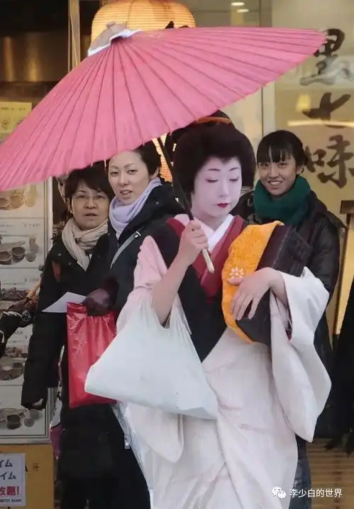 一千零一夜用一张照片说好一个故事
