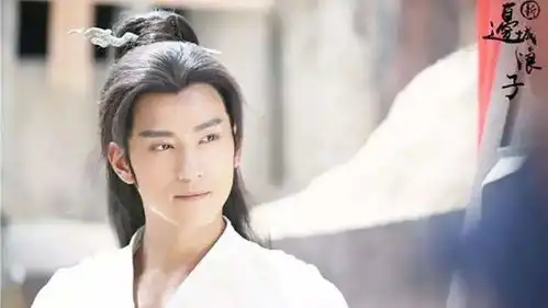 海陆张峻宁机场大方被拍,疑似恋情曝光,这次又是姐弟恋
