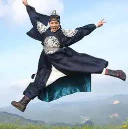 原标题云画的月光片场照集锦傲娇王世子朴宝剑呆萌又体贴
