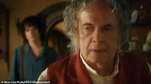 指环王演员奥兰多等人悼念伊恩霍姆去世我们失去了一个传奇
