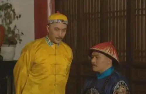 雍正王朝年羹尧为何直接下令射杀富宁安,而不将其按军法处置
