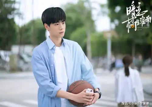 胡一天新剧口碑翻车,评分5.3输给网剧版,女主的演技是焦点
