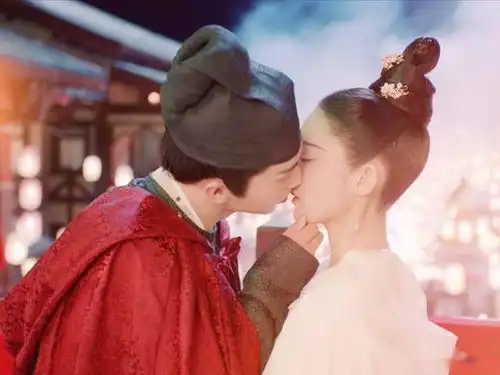 待播电视剧景气榜王一博两部剧包揽前2,娜扎许魏洲新剧排第3