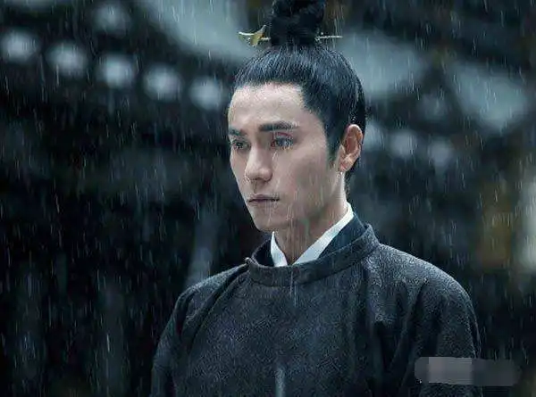 陈坤发文祝儿子开学快乐,再晒儿子正脸照,网友生无可恋
