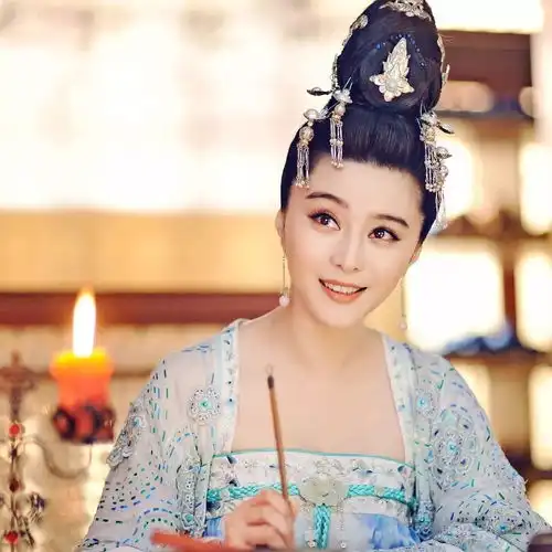 一腹黑就画眼线,孙俪范冰冰赵丽颖都躲不过这个坎
