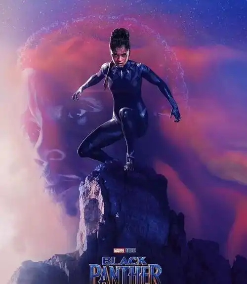 黑豹2剧情曝光,苏里公主用钢铁侠3反派技术合成了心形草
