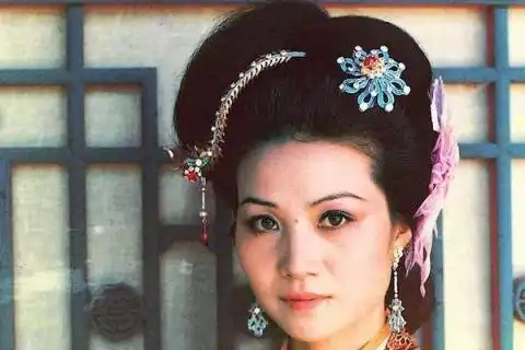 赵姨娘红楼梦中觉醒的妾室,为何结局凄凉