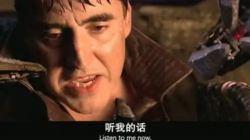 博士控制住自己的机械手臂,并拦下蜘蛛侠,要自己亲自去毁灭
