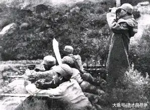 1939年,一地主带老百姓焚香跪迎日军,当场被杀得鸡犬不留
