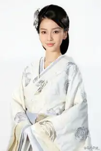 我同时喜欢颖宝和baby,大幂幂,但是为什么你们就非要黑对方呢颖宝萌萌哒,颖宝穿古装更有韵味,baby穿古装有现代风的感觉,请你们做个有素质的颖火虫和杨家将赵丽颖
